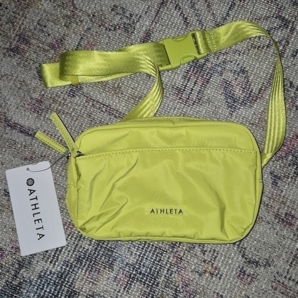 Athleta All About Crossbody Belt Bag Neon  Green NWT